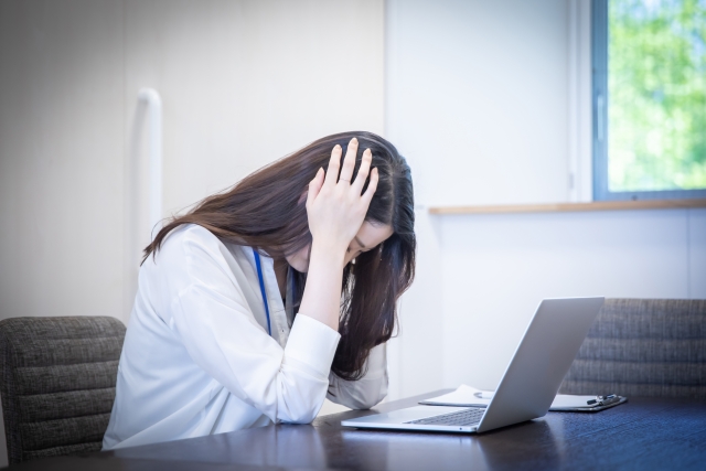 副業初心者が失敗しやすい5つの落とし穴と回避策